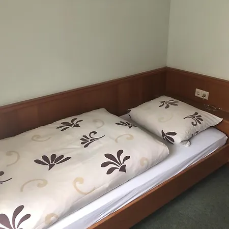 Landgasthof Deinert Genthin Zimmer foto