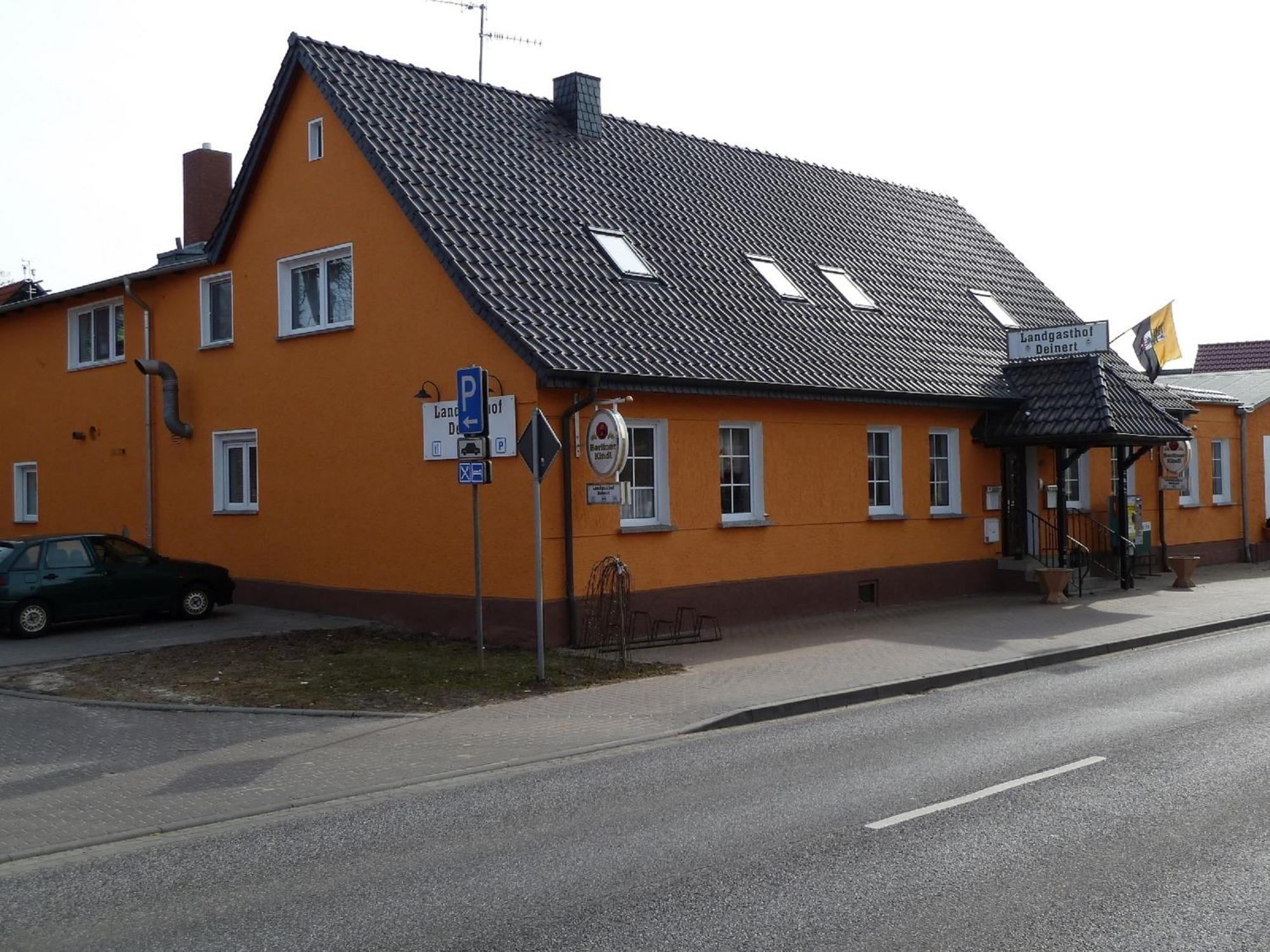 Landgasthof Deinert Inn Genthin